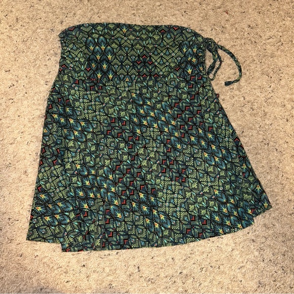 Patagonia CONVERTIBLE Skirt/ Top - Picture 2 of 6